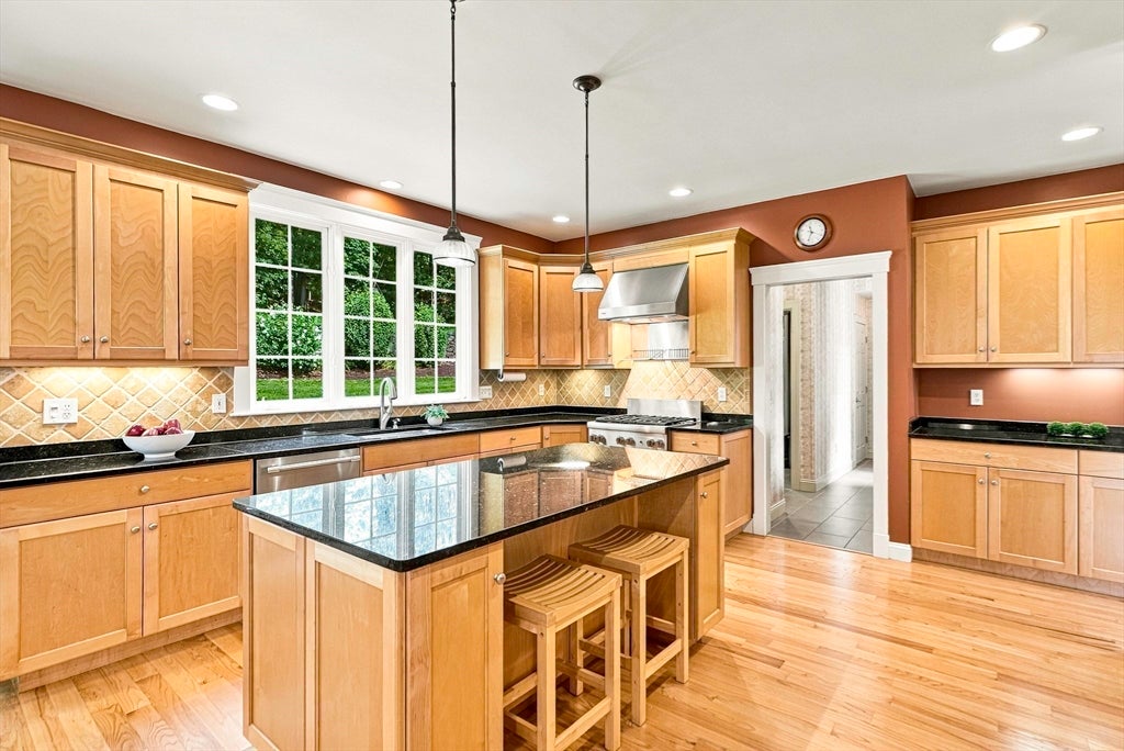3 Graystone Way, Southborough, MA, 3 Graystone Way, Southborough, MA Photo #9