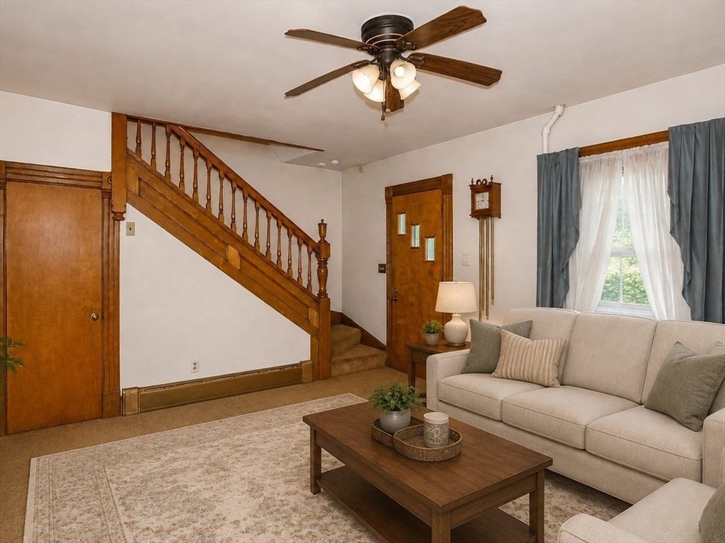 466 East Main Street, Chicopee, MA Photo #20