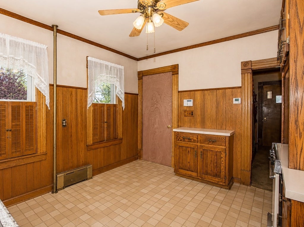 466 East Main Street, Chicopee, MA Photo #15