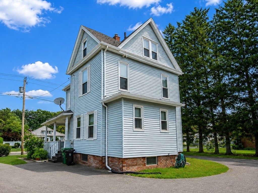466 East Main Street, Chicopee, MA Photo #4