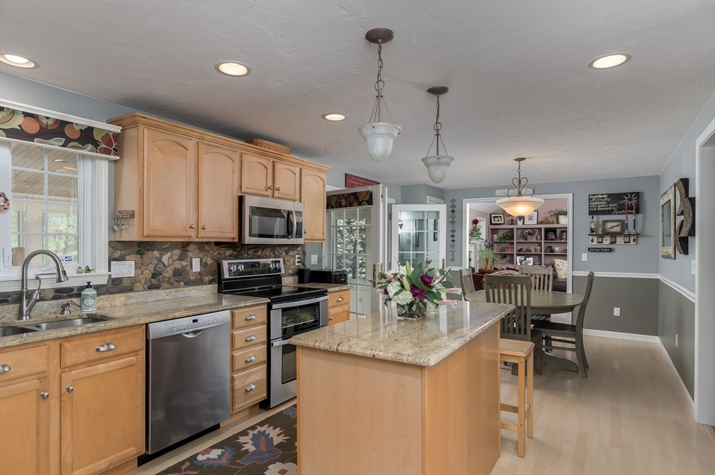 7 Basswood Circle