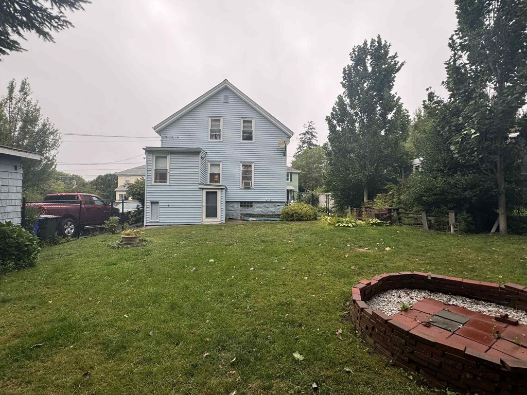 539 Aetna St
