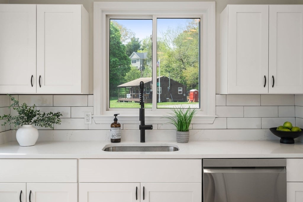 1360 Great Plain Ave, Needham, MA Photo #5