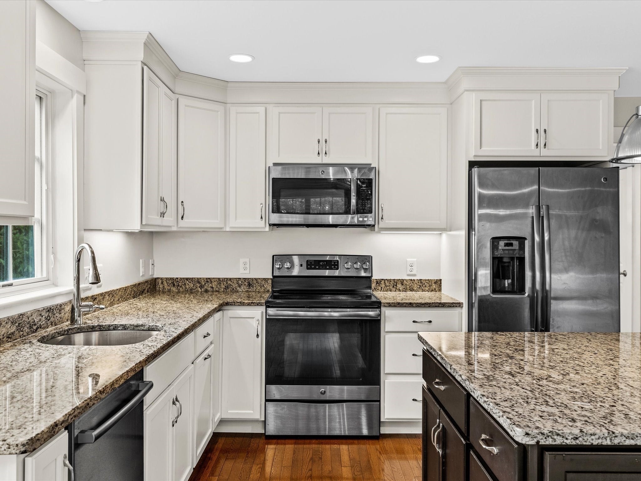 15 Rosebay Ln 15