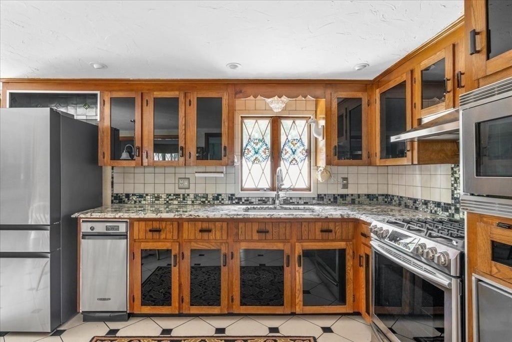 28 Lawrence Rd, Halifax, MA, 28 Lawrence Rd, Halifax, MA Photo #10