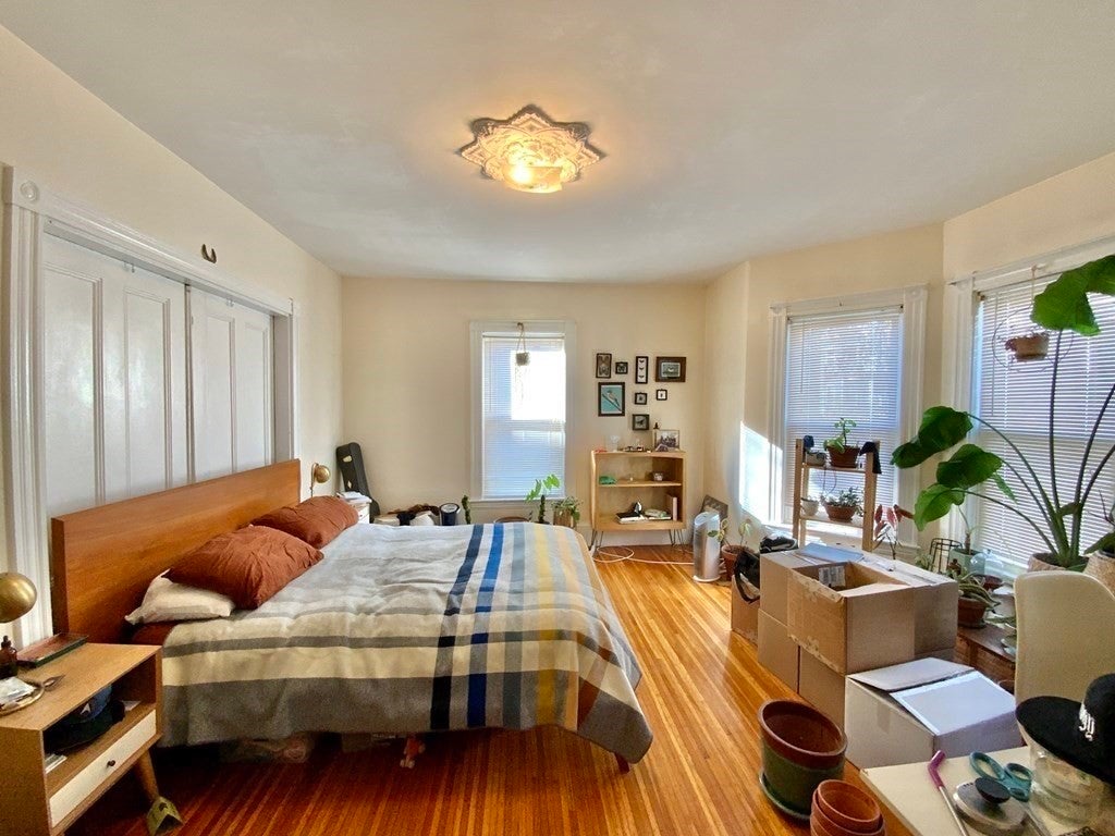 39 Benton Rd 1