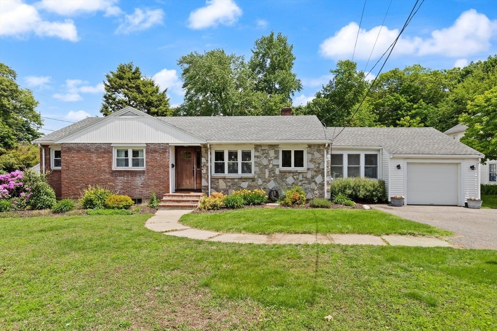 178 Webster St