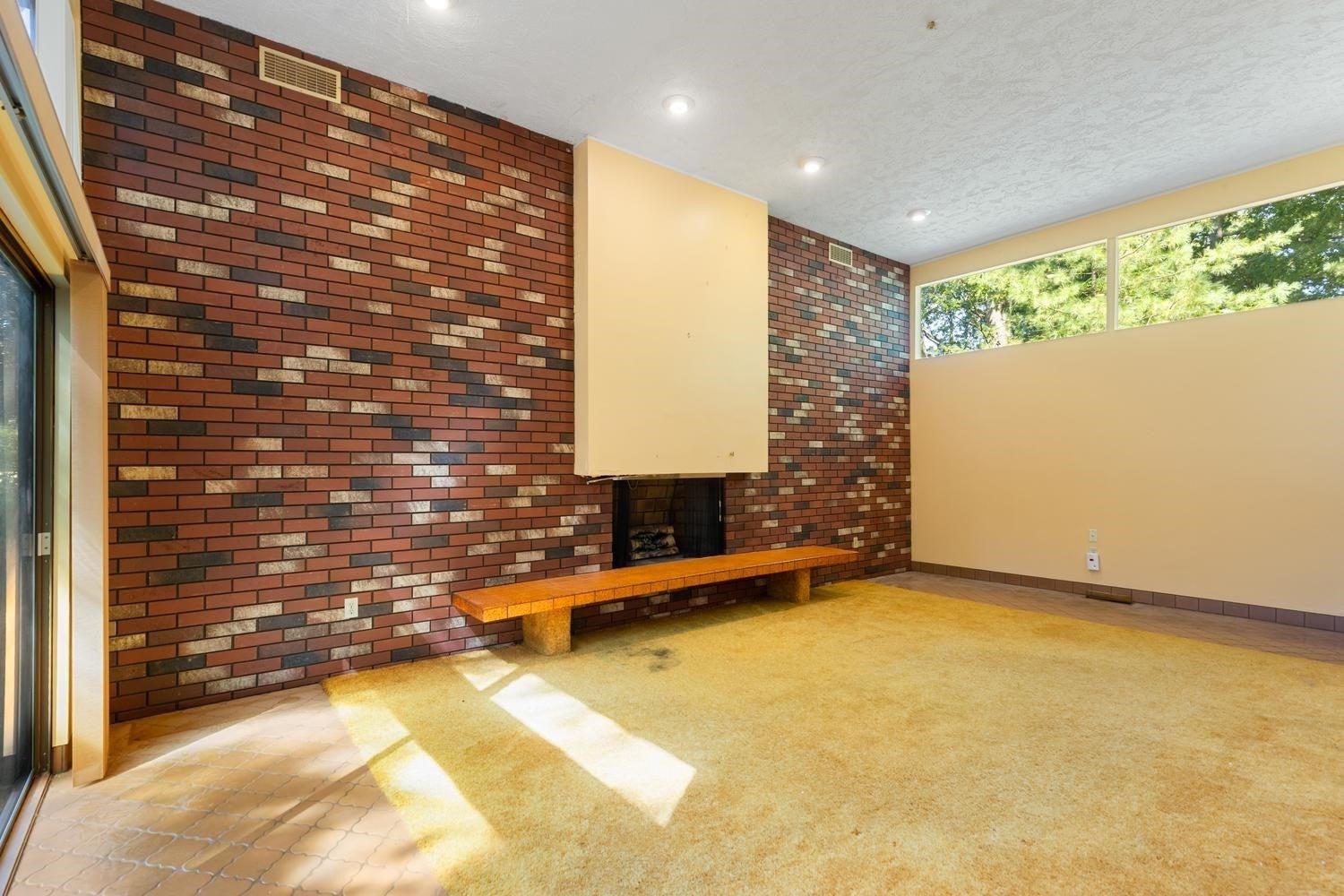 1748 Trapelo Rd, Waltham, MA Photo #13