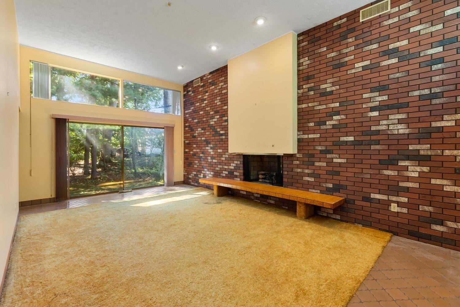 1748 Trapelo Rd, Waltham, MA Photo #14