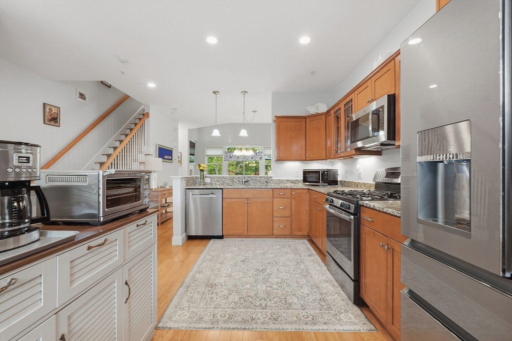 108 Grey Hawk Dr 108
