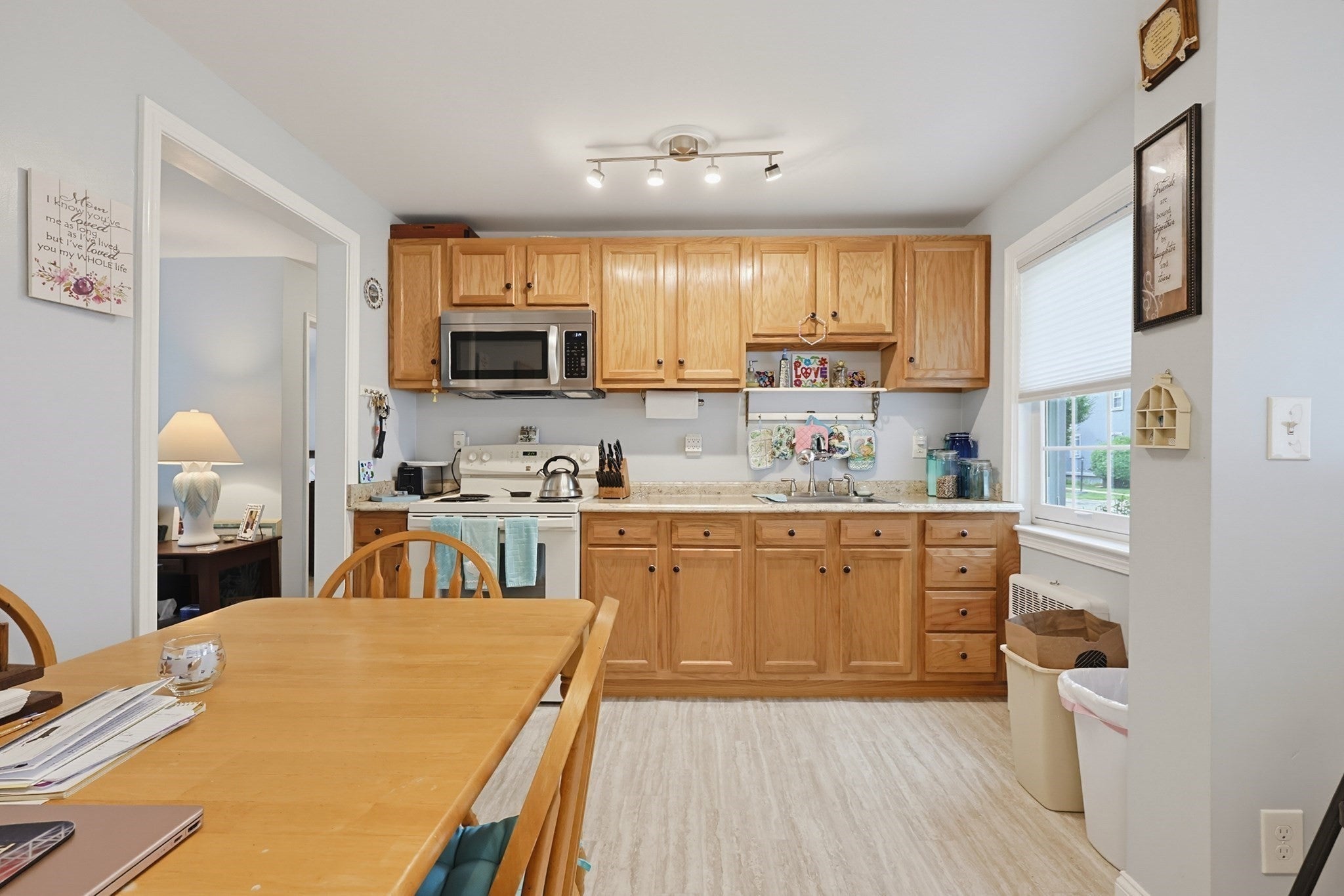 180 S Main St #21, Attleboro, MA, 180 S Main St #21, Attleboro, MA Photo #26