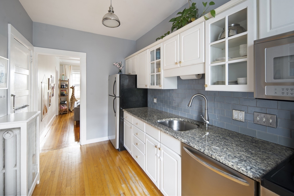 63 W Emerson St 4