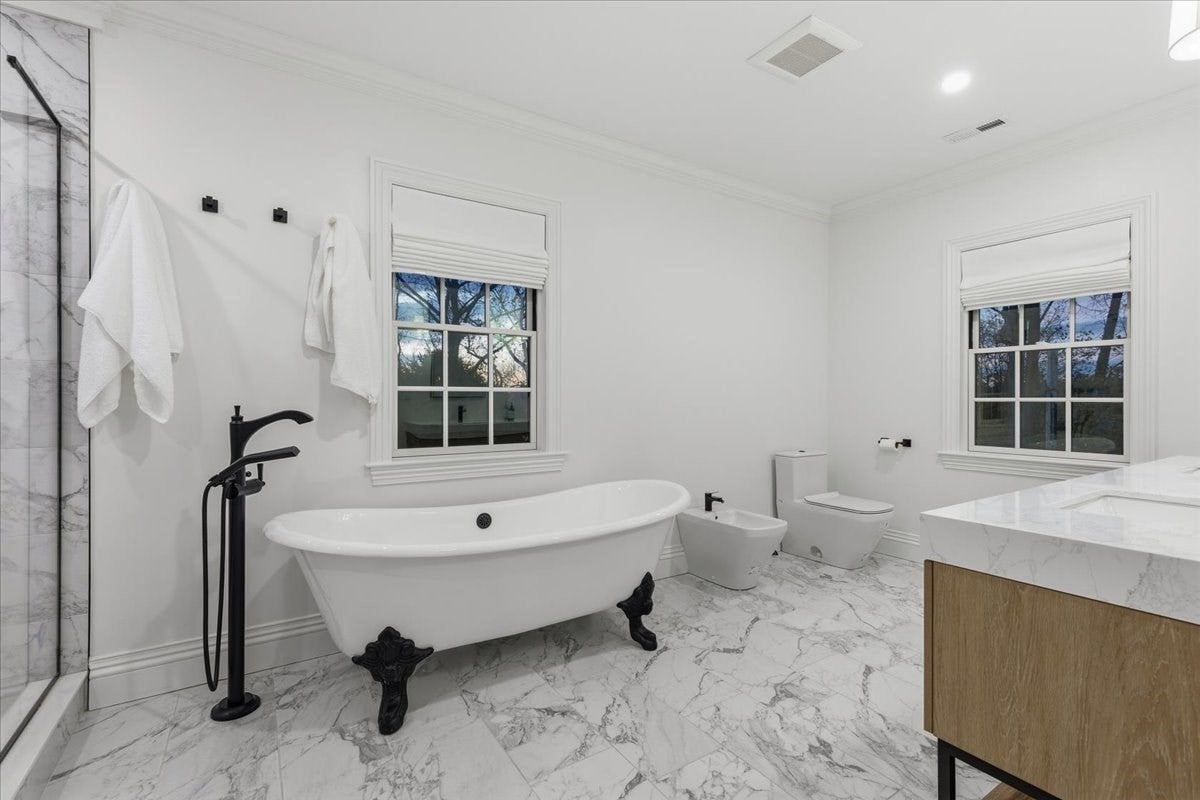959 Chestnut Street, Newton, MA, 959 Chestnut Street, Newton, MA Photo #29