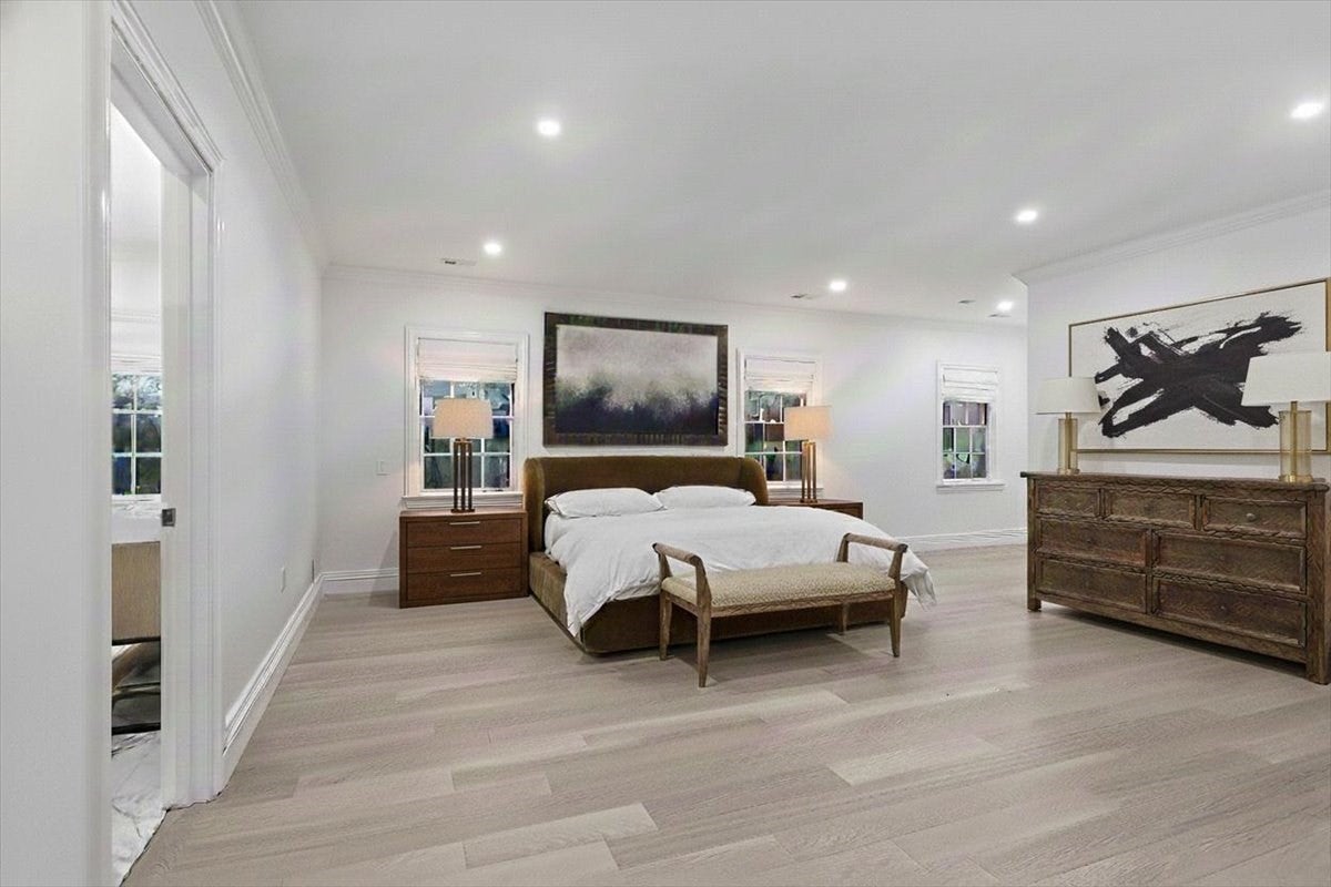 959 Chestnut Street, Newton, MA, 959 Chestnut Street, Newton, MA Photo #25