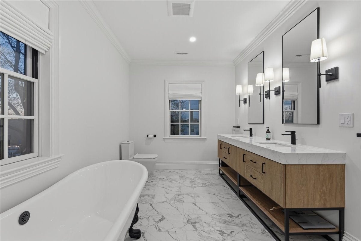 959 Chestnut Street, Newton, MA, 959 Chestnut Street, Newton, MA Photo #30