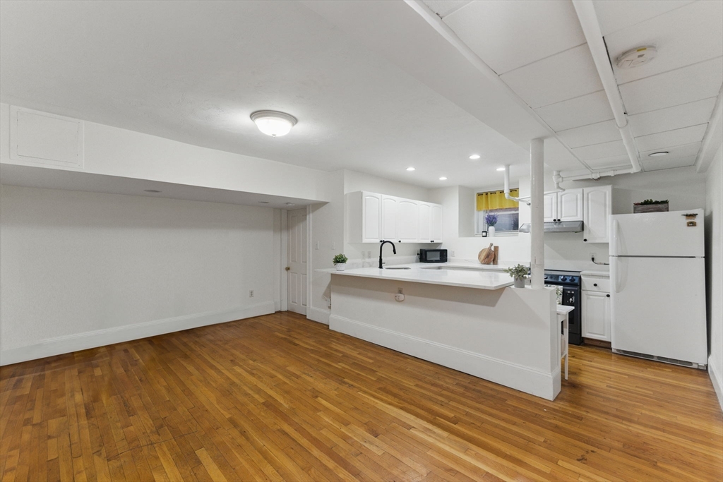 16 Garrison Rd 7