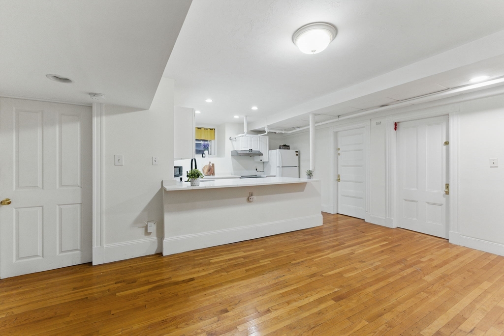 16 Garrison Rd 7