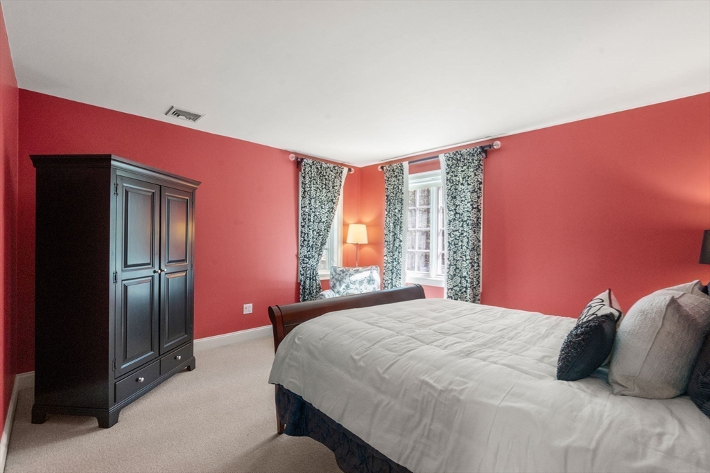 1080 North Street, Walpole, MA Photo #23