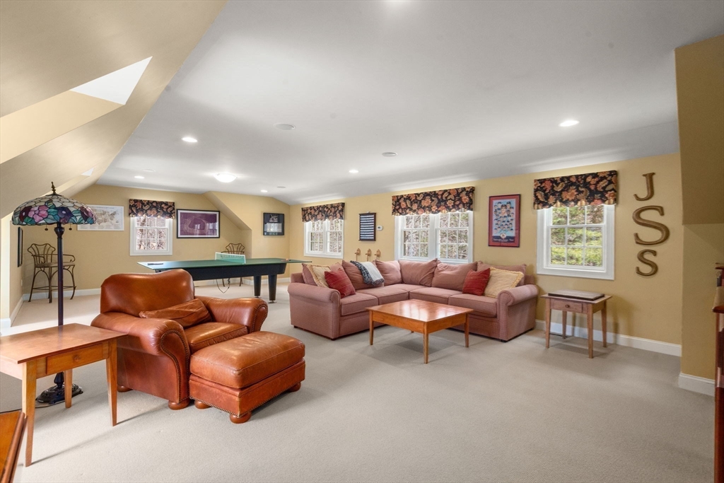 1080 North Street, Walpole, MA Photo #29
