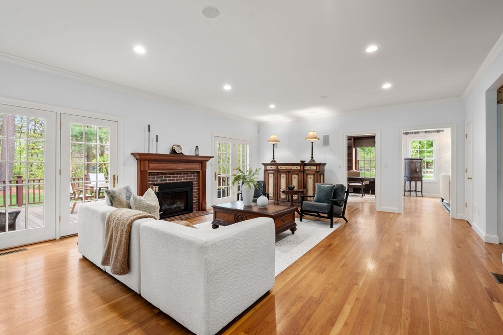 1080 North Street, Walpole, MA Photo #12