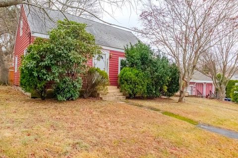 Photo of 9 Berwick St, Braintree, MA 02184 (MLS # 73463408)