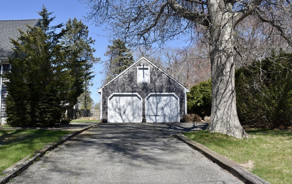 33 Terry Drive
