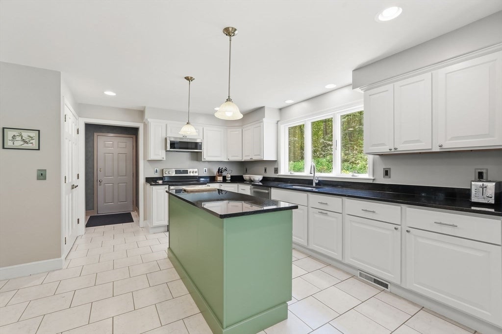 46 Laurel Hill Rd, Westhampton, MA, 46 Laurel Hill Rd, Westhampton, MA Photo #14