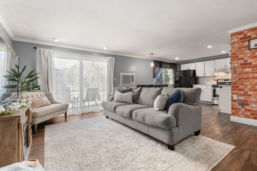 25 Fernview Avenue 8