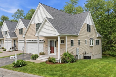 Photo of 15 Midfield Dr #15, Rockland, MA 02370 (MLS # 73528203)