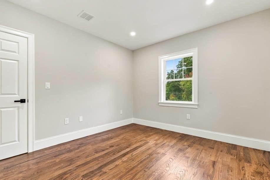 45 County St, Blackstone, MA Photo #29