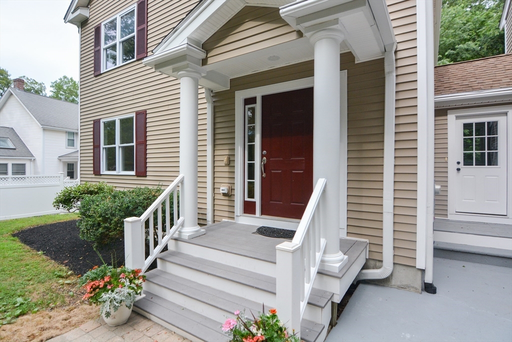 55 Old County Way