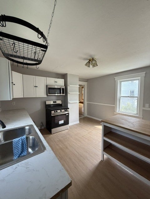 3 Franconia St, Worcester, MA Photo #6