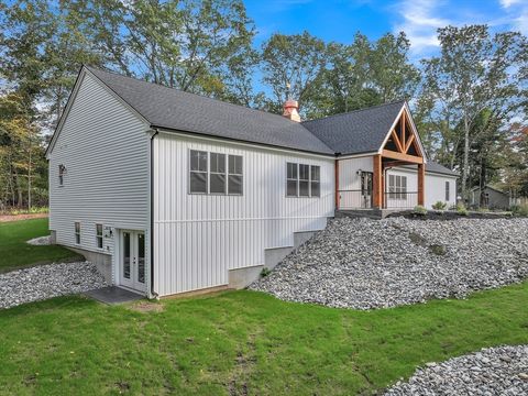 68 Lackey Dam Rd Sutton MA 01590