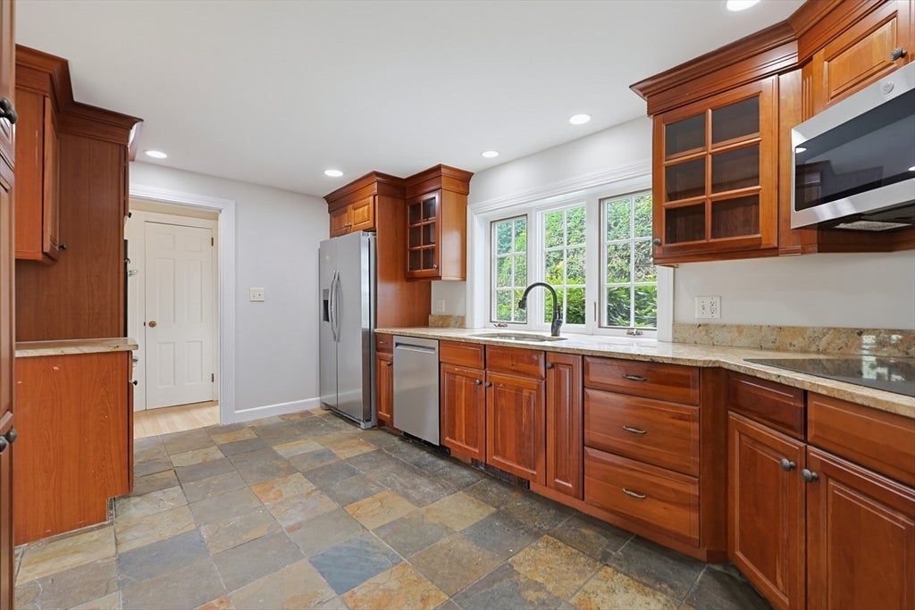 57 Bullard St, Norwood, MA Photo #14