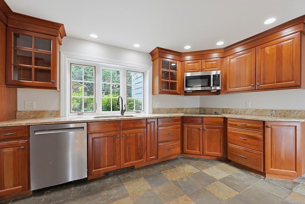 57 Bullard St, Norwood, MA Photo #13