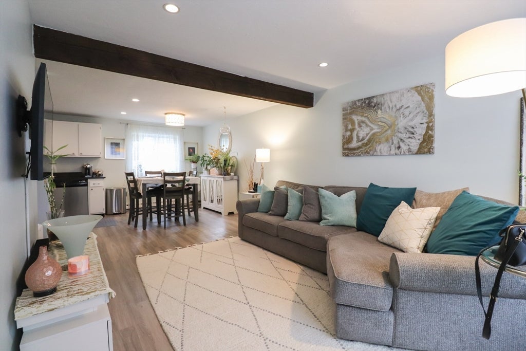 Photo of 54 Fairfield Pk, Mansfield, MA