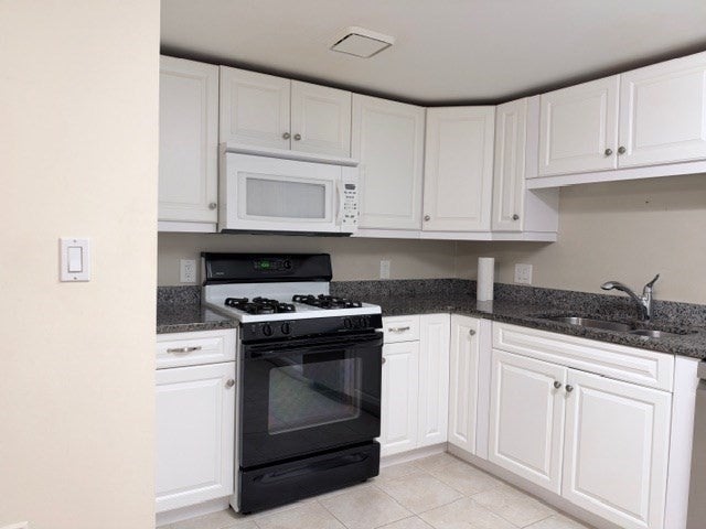 380 Place Lane #380, Woburn, MA, 380 Place Lane #380, Woburn, MA Photo #6