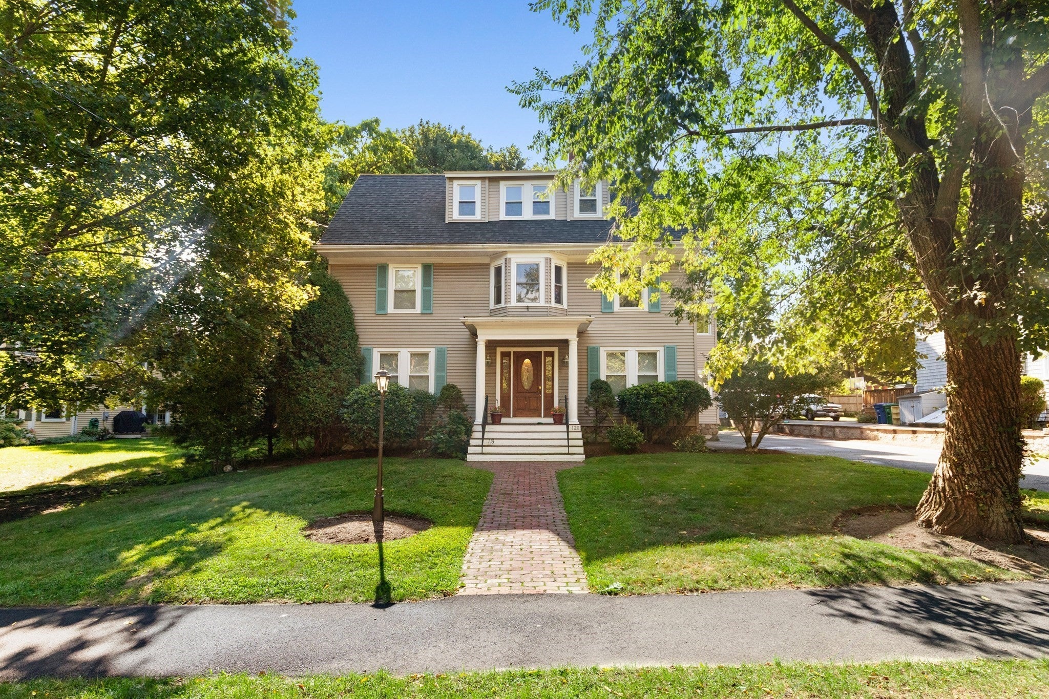 Photo of 118-120 Prescott Street, Reading, MA