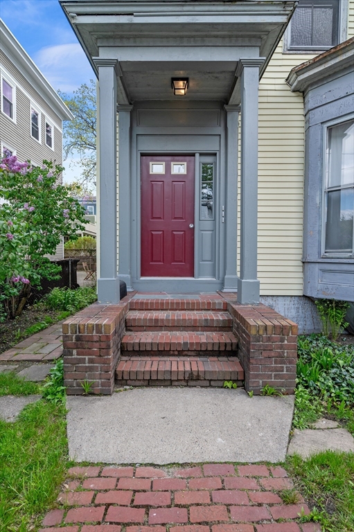 106 Ellery St, Cambridge, MA Photo #2
