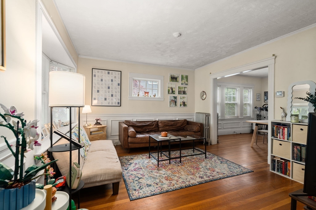 38 Hobson St, Boston, MA Photo #5