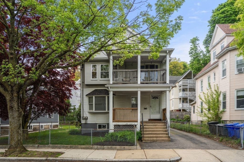 38 Hobson St, Boston, MA Photo #24