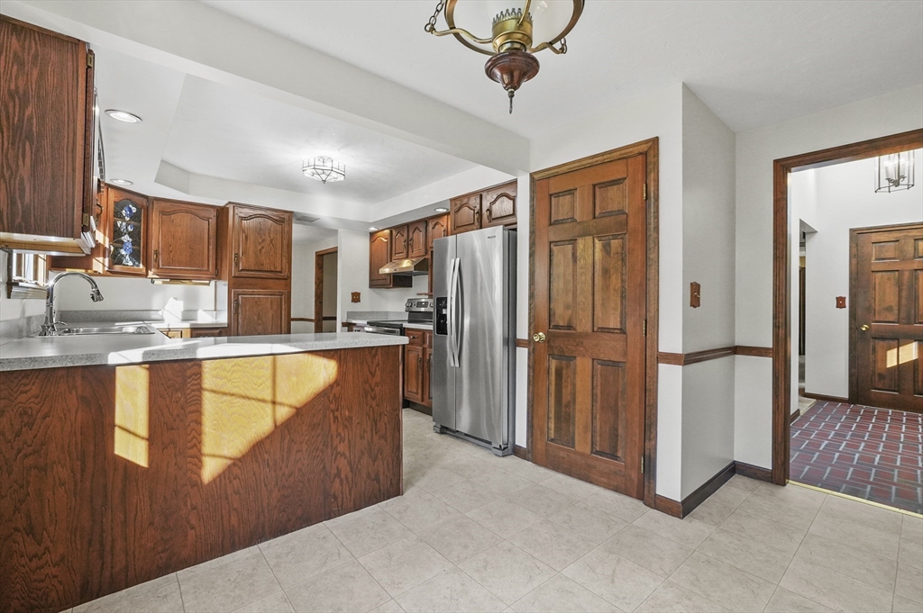 15 Fieldstone Drive
