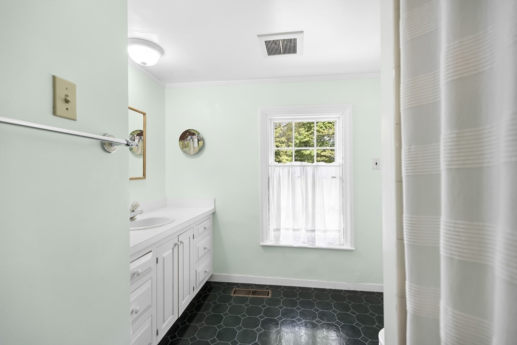 17 Highland ST, Dedham, MA, 17 Highland ST, Dedham, MA Photo #22