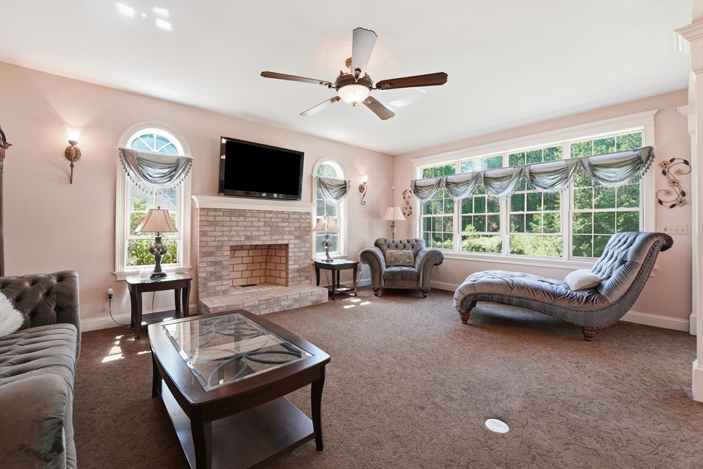 5 Gableview Lane