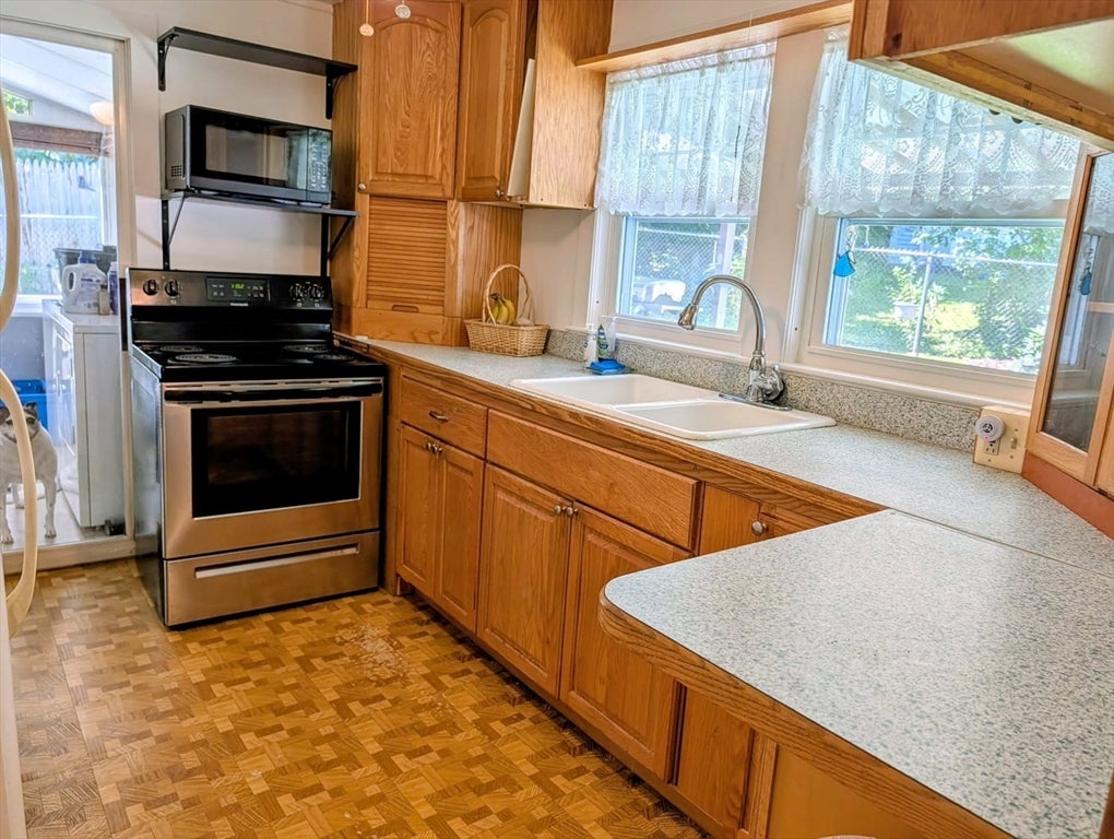 23 Wilderwood Ave, Leominster, MA, 23 Wilderwood Ave, Leominster, MA Photo #8