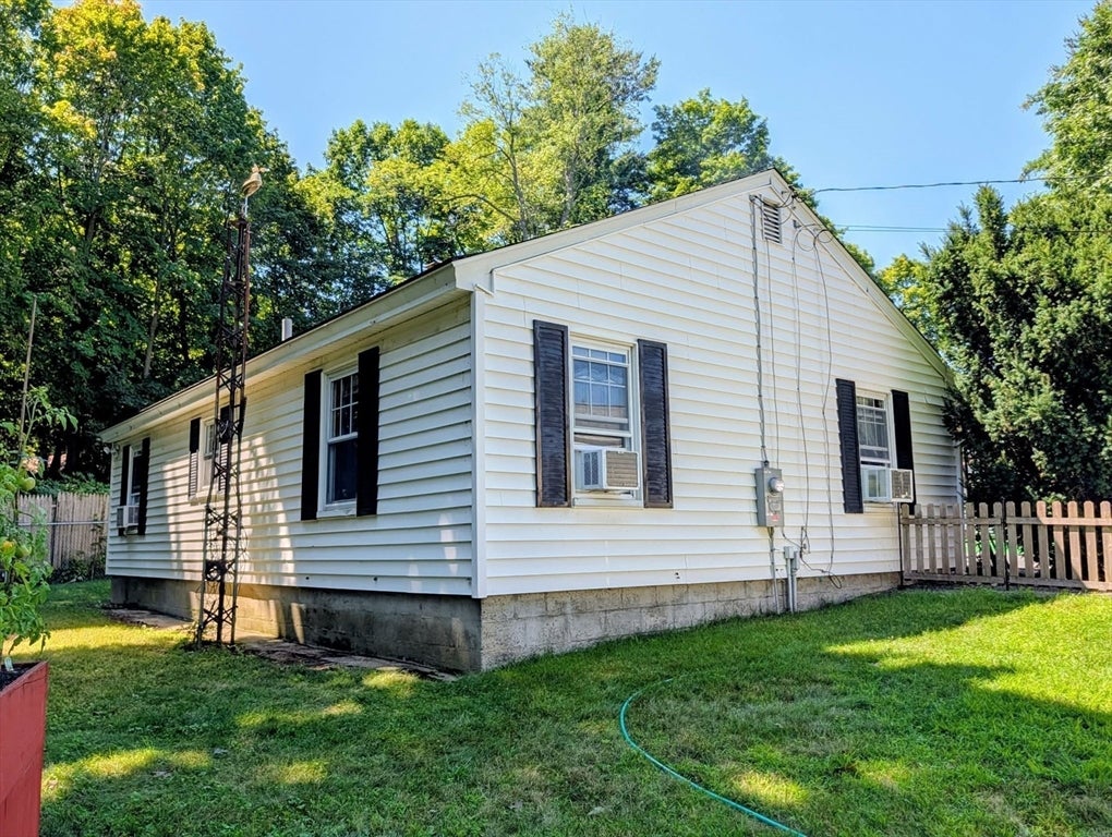 23 Wilderwood Ave, Leominster, MA, 23 Wilderwood Ave, Leominster, MA Photo #3