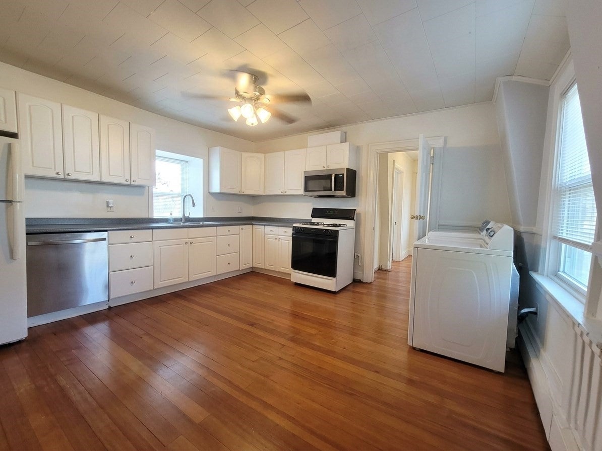 393 Faneuil St, Boston, MA, 393 Faneuil St, Boston, MA Photo #11