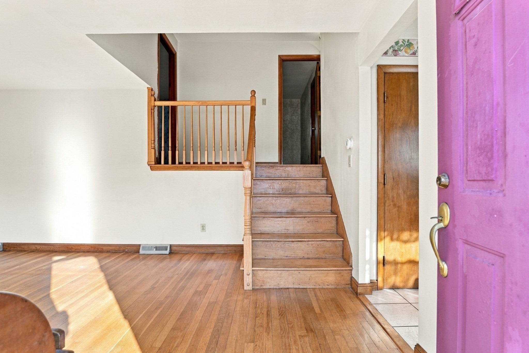 48 W Spring St
