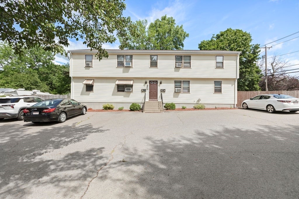 2 Alden Dr
