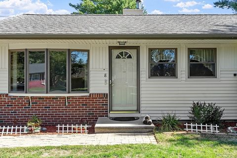 8 Turner Road Maynard MA 01754